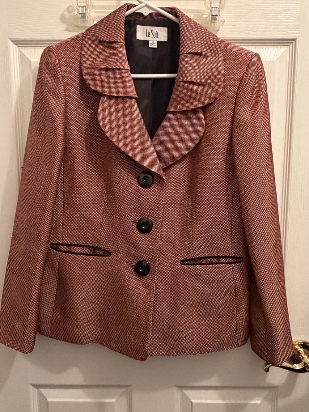 Le Suit Women's Rust Tweed 2-piece suit